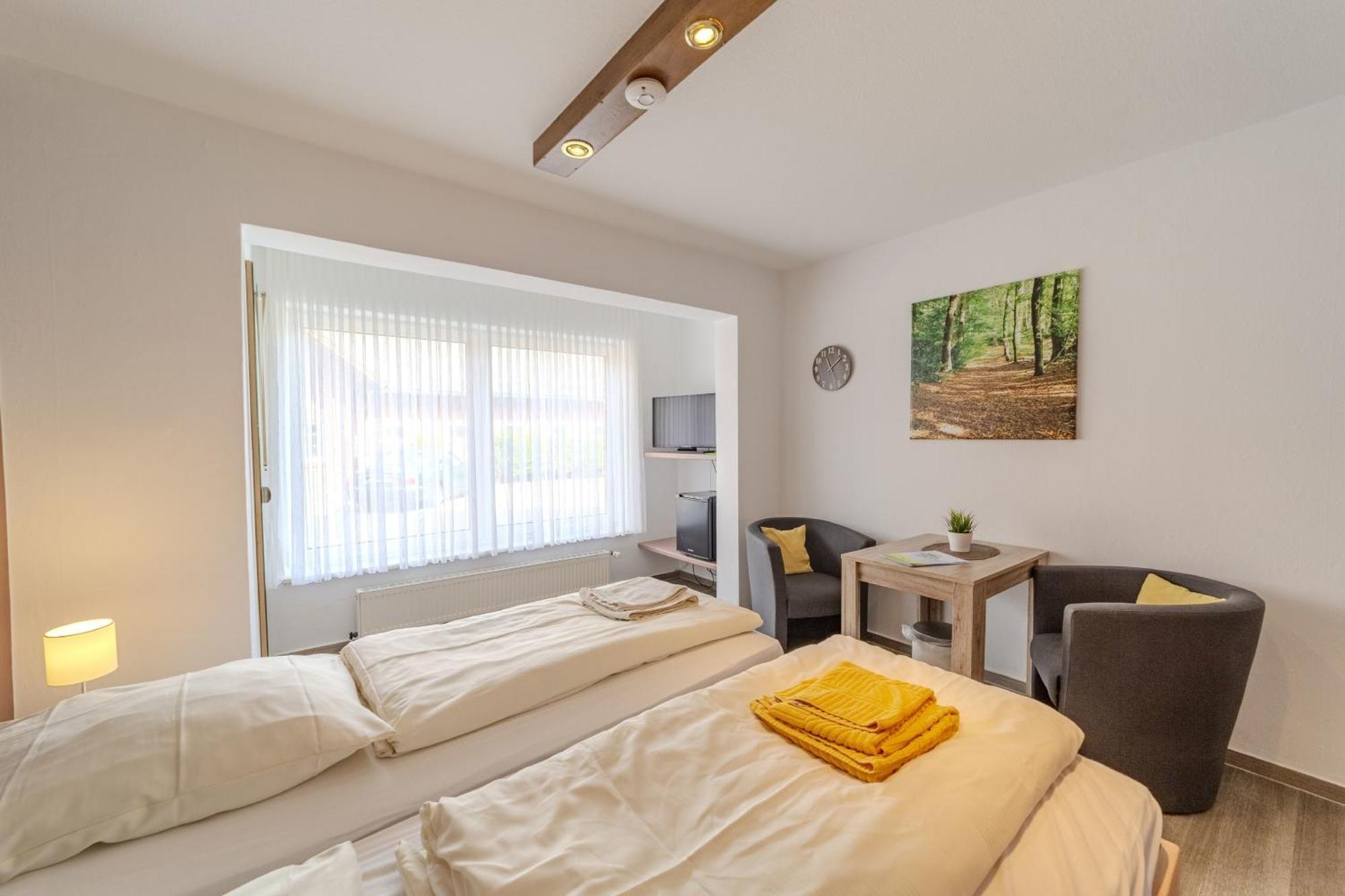 Familienhof Bruening - Doppelzimmer Waldesruh II Meppen Extérieur photo